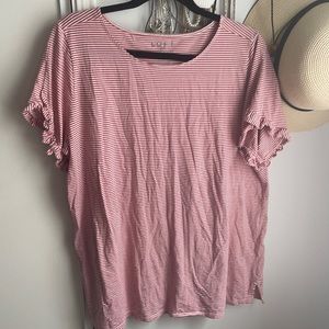 Cute ruffle sleeve top